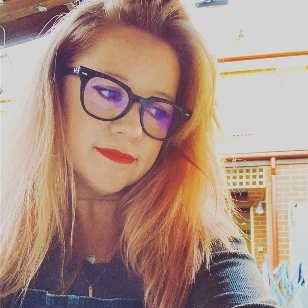 Meet your Posher, Katherine